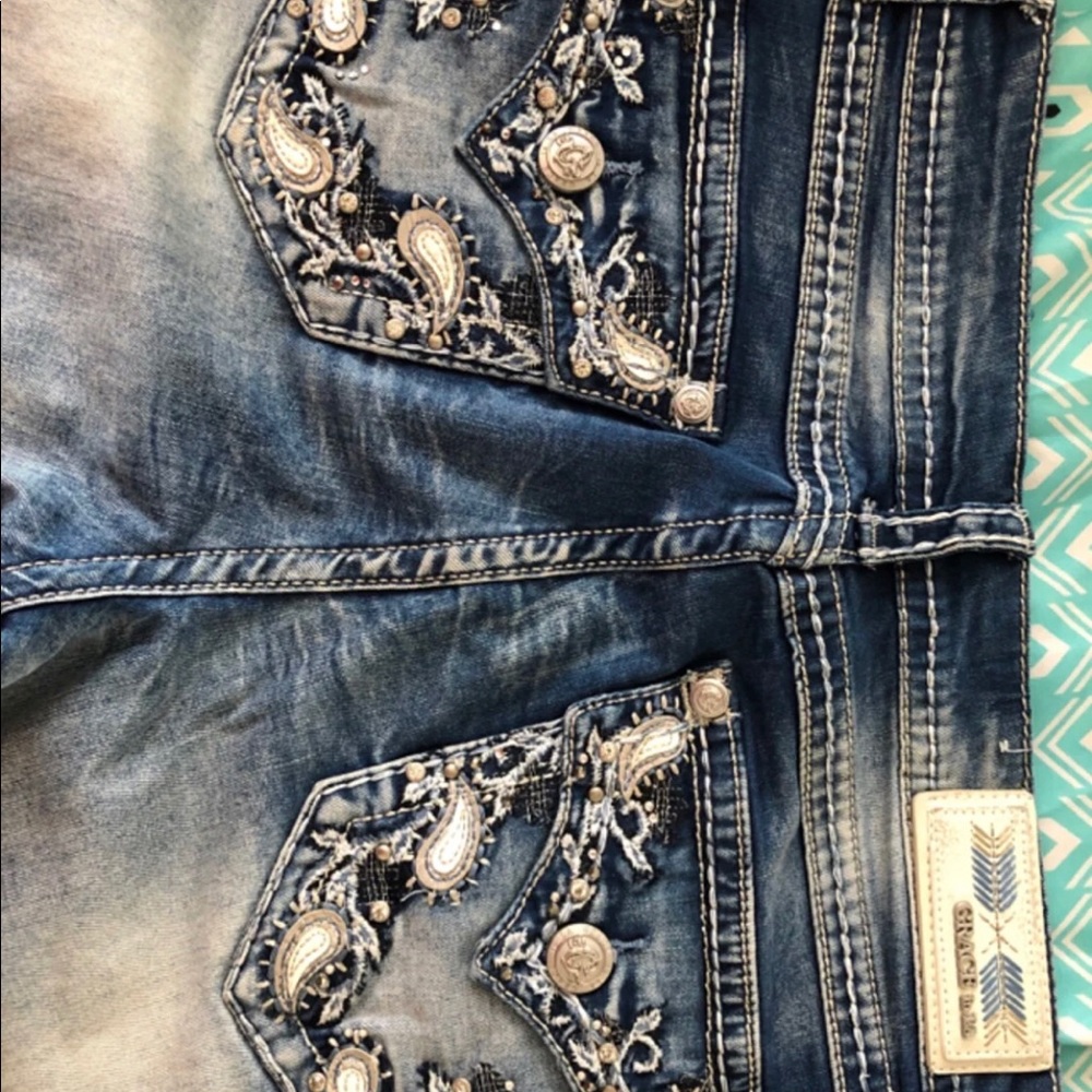 Size 28 Grace in LA Jeans